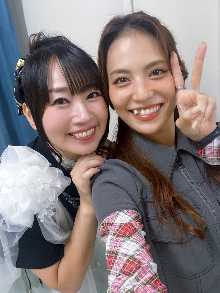 asami_manager's tweet photo. 奈々さｰｰｰん🌹✨
「NANA MIZUKI LIVE GRACE 2026 -OPUS Ⅳ-」フルオーケストラライブ最高でした♡
奈々さんの歌声に涙が溢れた。
ファンの皆さんの熱量も圧巻🩵だった！
ありがとうございました🧑‍🩰byｱｻﾐ

#水樹奈々♡ https://t.co/wRdZha6XeR