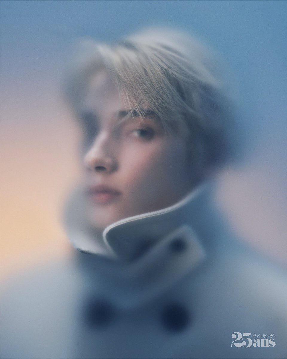L0VELYBEOMIE's tweet photo. hueningkai for 25ans!! 😍 he looks so good omgggg https://t.co/cQWe4te9qg