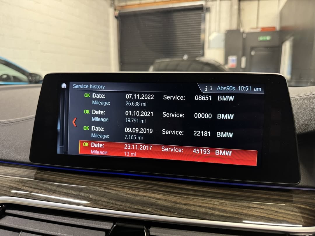 esamahamed's tweet photo. 3. 0L Diesel, Automatic, 52, 383 miles. Finance, warranty, part exchange and nationwide delivery available. We buy cars too. Contact: 01246 398800 https://t.co/qjLma3jy0z