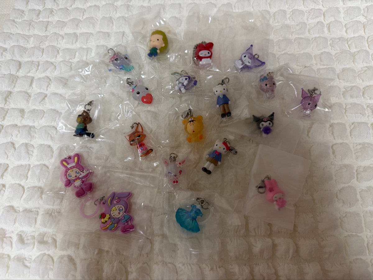 madfpaz's tweet photo. めじるしアクセサリー　交換 買取

【譲】画像のもの

【求】mikkoめじるし or 定価買取

郵送希望📮
まとめて交換いただける方優先
お気軽にお声掛けください

サンリオ/ナルミヤ/平成ファンシー/ジュエルペット/ズートピア/HUNTERHUNTER https://t.co/FZ2DkVrnFq