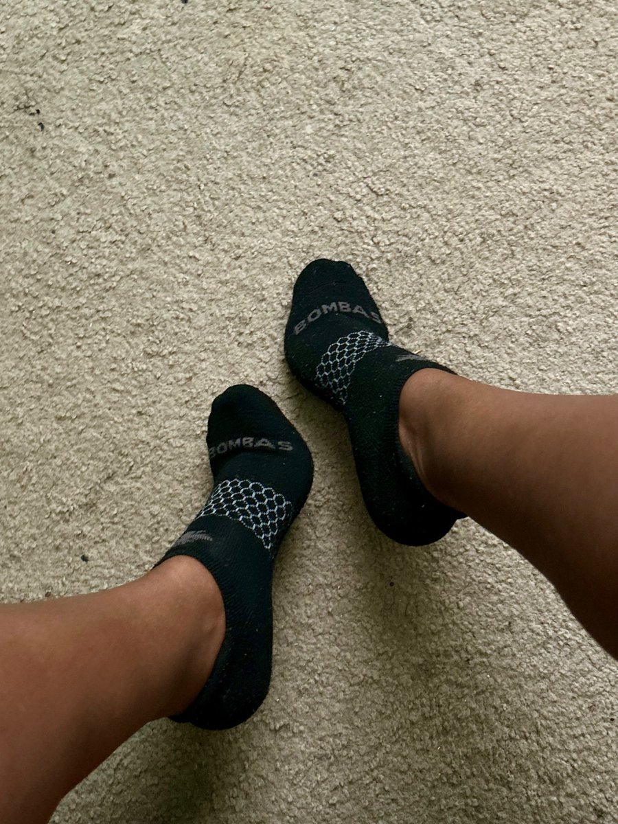 MsFinePrintt's tweet photo. My current favorites ❤️ 
#socks #footfetısh #msfineprintt https://t.co/1F8Blv6S4I