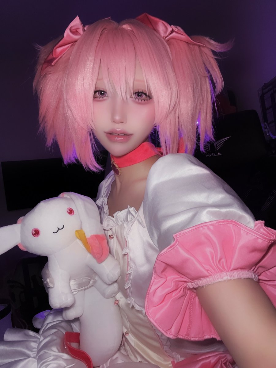 kasu_cosplay's tweet photo. |＼　　　　／|
　　|ヽ＼＿＿／/ |
　　|／ 　　　 ＼|
　 ／/　 　　　 ﾍ＼
　｜｜ ●　　● ｜｜
　｜｜　　　　　｜｜
（ﾌ |＼　`亠′ ／| ﾋ)
／＼|) ￣)￣(￣ (|／＼
ﾌィノ　 /　　＼　ヽヘ｢ https://t.co/ELLWI4ztn8