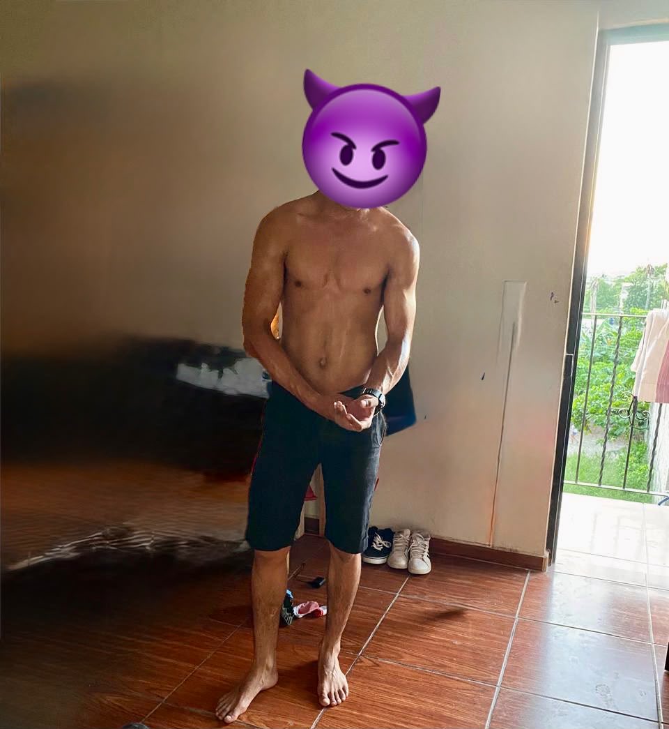 Garco2se's tweet photo. @thatgirlessie_ 2? 😈 https://t.co/28siVRdBKg