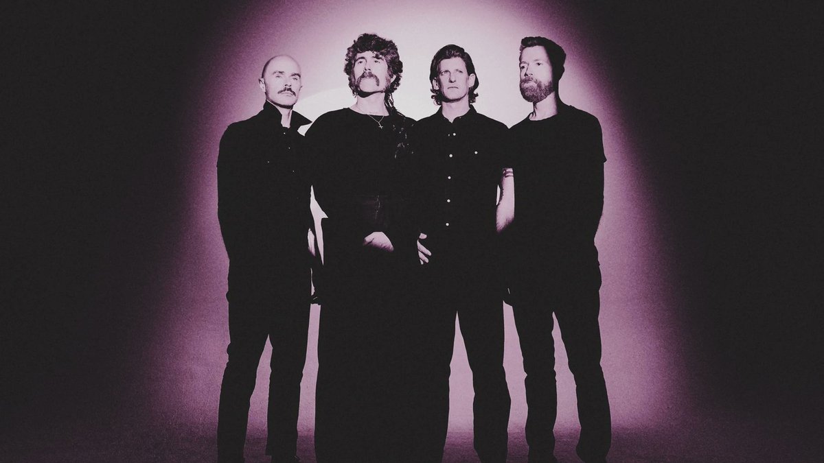 TimeOutMexico's tweet photo. #TriviaTOM
❤️🔁

¡Tenemos boletos para el regreso de AFI a la ciudad! Se presentarán en el Pabellón del Palacio de los Deportes este fin de semana. 

Participa aquí:

https://t.co/VAFxjye41d https://t.co/IPosngNR9q