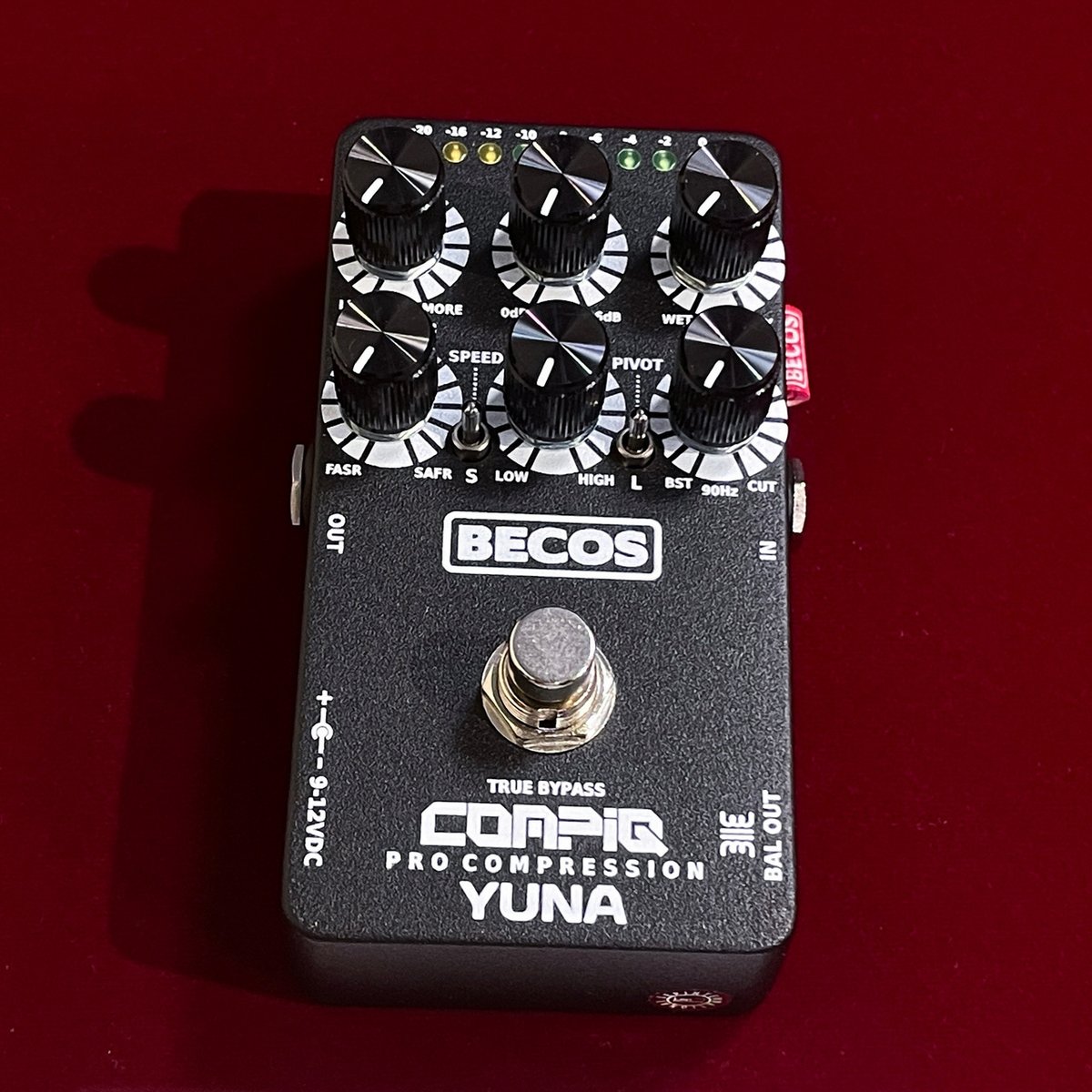 ROCKINN_namba's tweet photo. 【#ロックイン難波】人気のコンプ在庫あります!市場評価も高いブランド「#BECOS」のコンプ"CompIQ YUNA Pro Compressor"!高機能コンプを感覚的に扱えるように操作感の良い新設計コントロールを採用★初期dbx163を意識したCOMPノブも特徴!ギターにもぜひお試しください!→https://t.co/2bu0t0C1yN https://t.co/QwZ6xU7R70