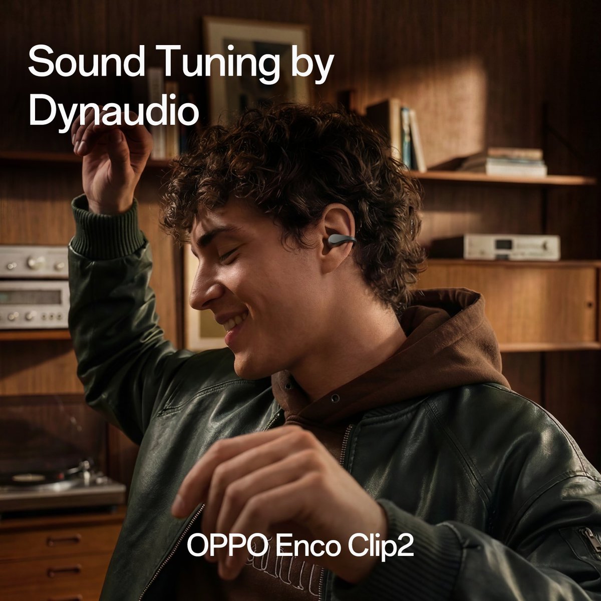 OPPOArabia's tweet photo. When the sound hits just right!
Tuned by Dynaudio, the OPPO Enco Clip2 is made to move with you. https://t.co/ydm7fyOZg6