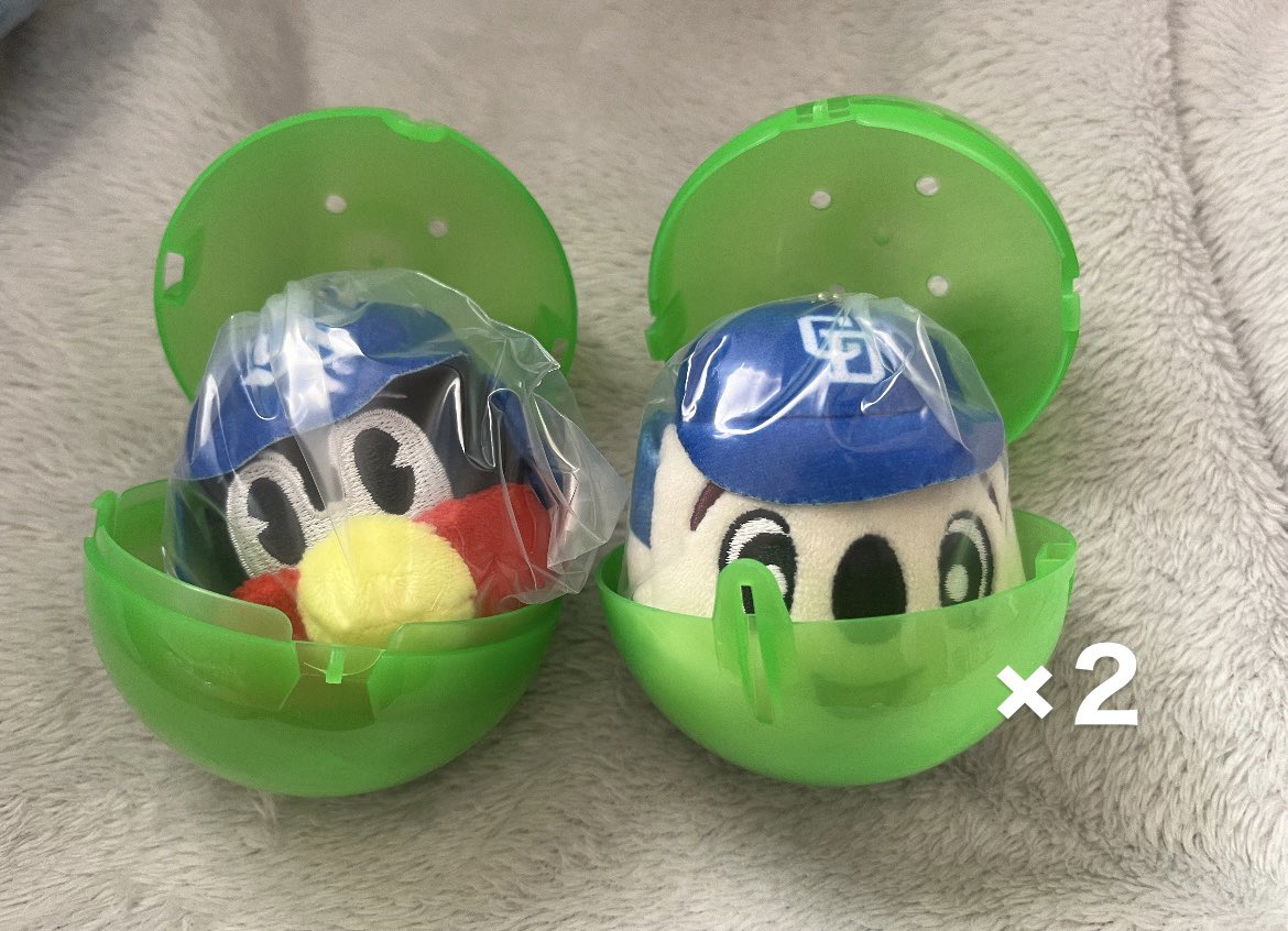 6__kyun's tweet photo. どなかた、スターマンと交換 or 買取 してくださる方はいらっしゃいますでしょうか……😿

���け渡しは、来シーズンでもいつでもいいので……

(できれば交換を優先したいのですが、買取したい方も気軽にご連絡ください……😿)

#スターマン #つば九郎 #ドアラ https://t.co/bfGYCmCK3d