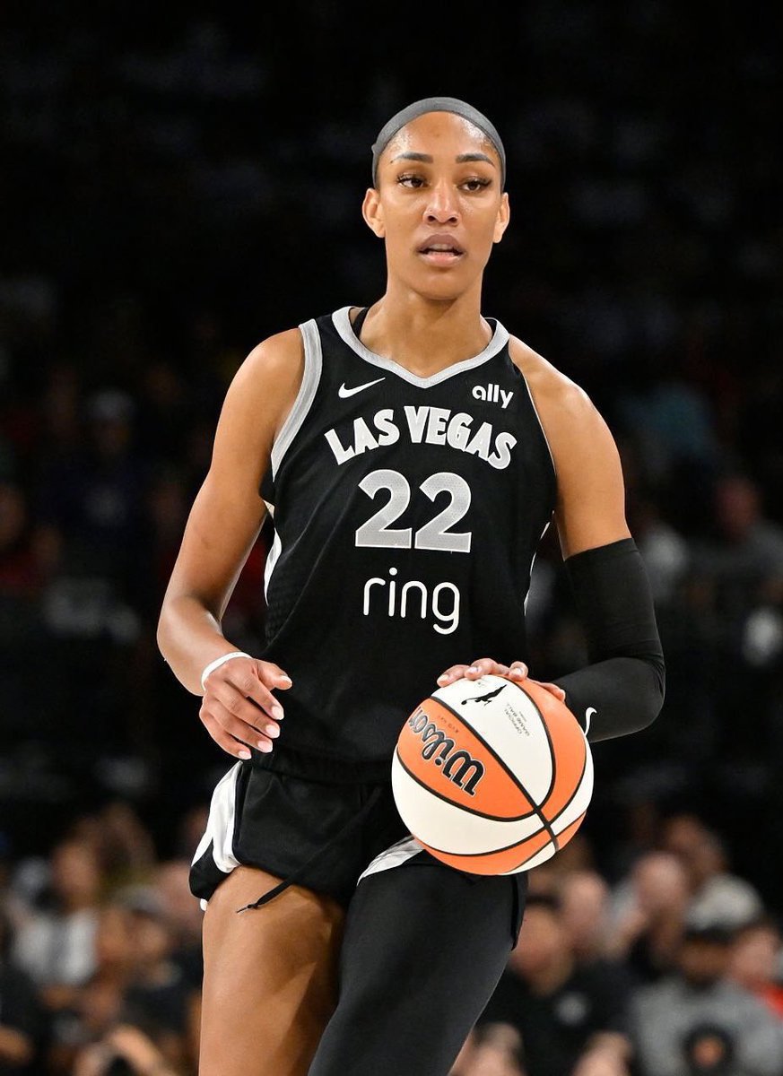 LVAcesBr's tweet photo. A'JA WILSON 

- 35 PONTOS 
- 10 REBOTE 
- 4 ASSISTÊNCIA
- 1 ROUBO DE BOLA 
- 1/3 BOLA DE TRÊS 

#ALLINLV https://t.co/8Kf6y4T9UP