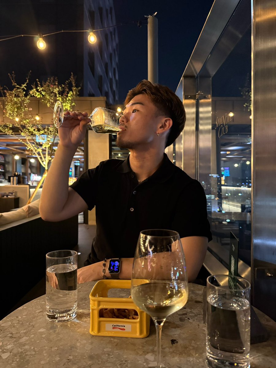 pclbol's tweet photo. 🇰🇷 https://t.co/ViVsAHljfU