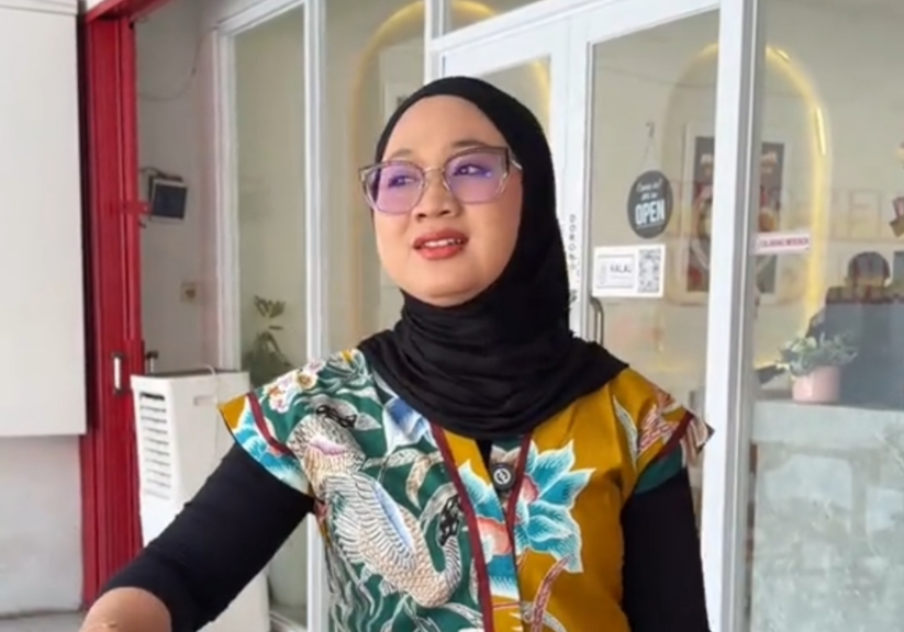 LambeSahamjja's tweet photo. usai viral akibat speak pungli di jojga:
- owner cerita dapat intimidasi
- kali ini dari petugas pajak 
- dia dituduh nilep pajak
- terus dimintain 1 miliar
- petugas pajaknya sampe bawa bawa dalil agama buat nekenin dia https://t.co/91knnheY1k