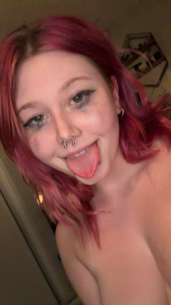 NeonIsEmpty's tweet photo. i need someone to make me look like this again 😫🤤 https://t.co/r2TYlVZaSz