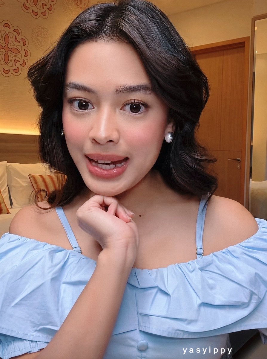 yasyippy's tweet photo. adek Qeeluy and her effortless natural beauty https://t.co/jTk0lEY4vh