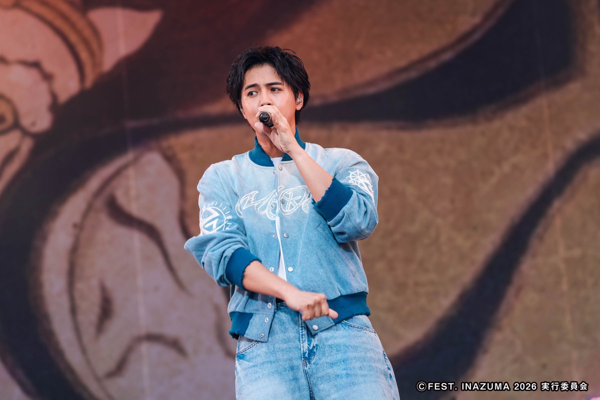 FEST_INAZUMA's tweet photo. ⚡雷神STAGE⚡
GENERATIONS
https://t.co/TgnjydzLvQ

▼SET LIST
01 Two Steps Back
02 Sing it Loud
03 Hard Knock Days
04 SUMMER TIME LOVE～Summer Vacation
05 AGEHA
06 Y.M.C.A.
07 NOW or NEVER

#フェストイナズマ
@generationsfext #GENERATIONS https://t.co/0t8yfj53ul