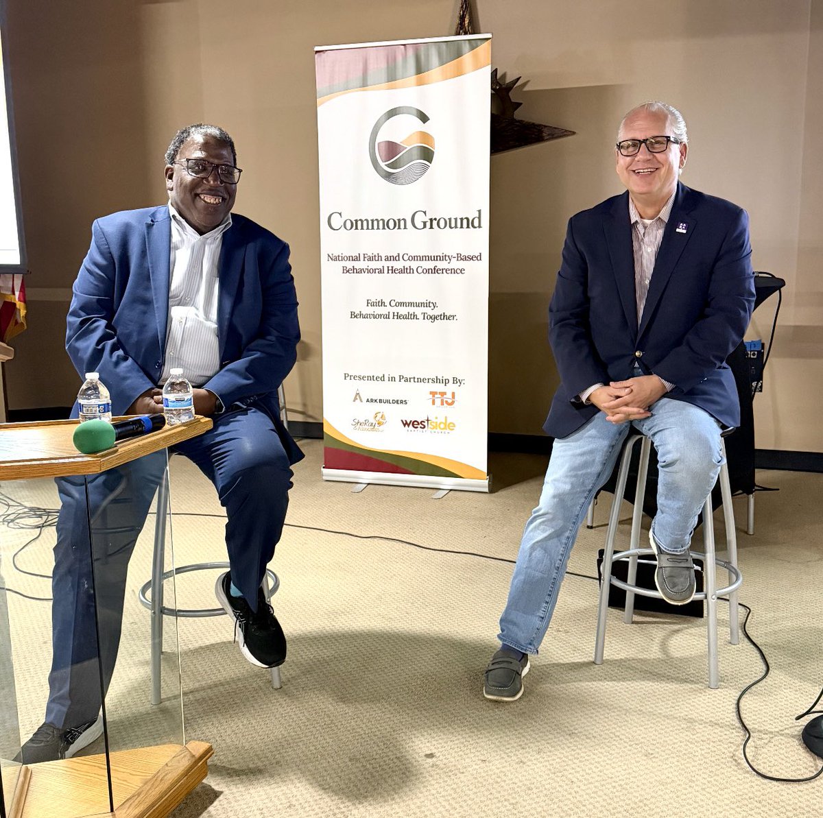 endthewhisper's tweet photo. A privilege to serve as a panelist at the Common Ground Town Hall in Lewisville, Texas
Leaders from across the United States joined together to discuss The Intersection of Faith and Recovery
#endthewhisper
#txpol
#faithandrecovery
#txrecovers
#nationalrecoverymonth https://t.co/q6fgDLMjP1