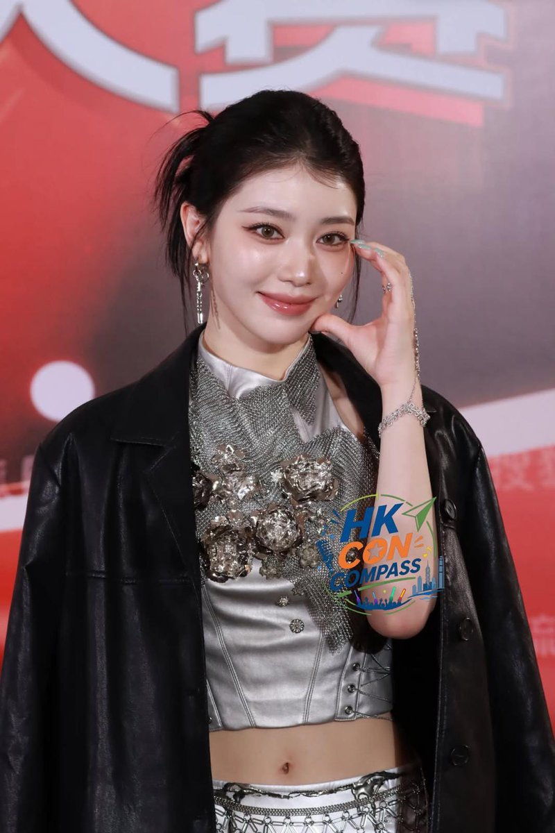 LivingInHK01's tweet photo. XIAOTING' s shots  from her Hong Kong event today !✨💘
#XIAOTING #Kep1er #케플러 #idol #hk #dance #Sohu https://t.co/g57XiO3abz
