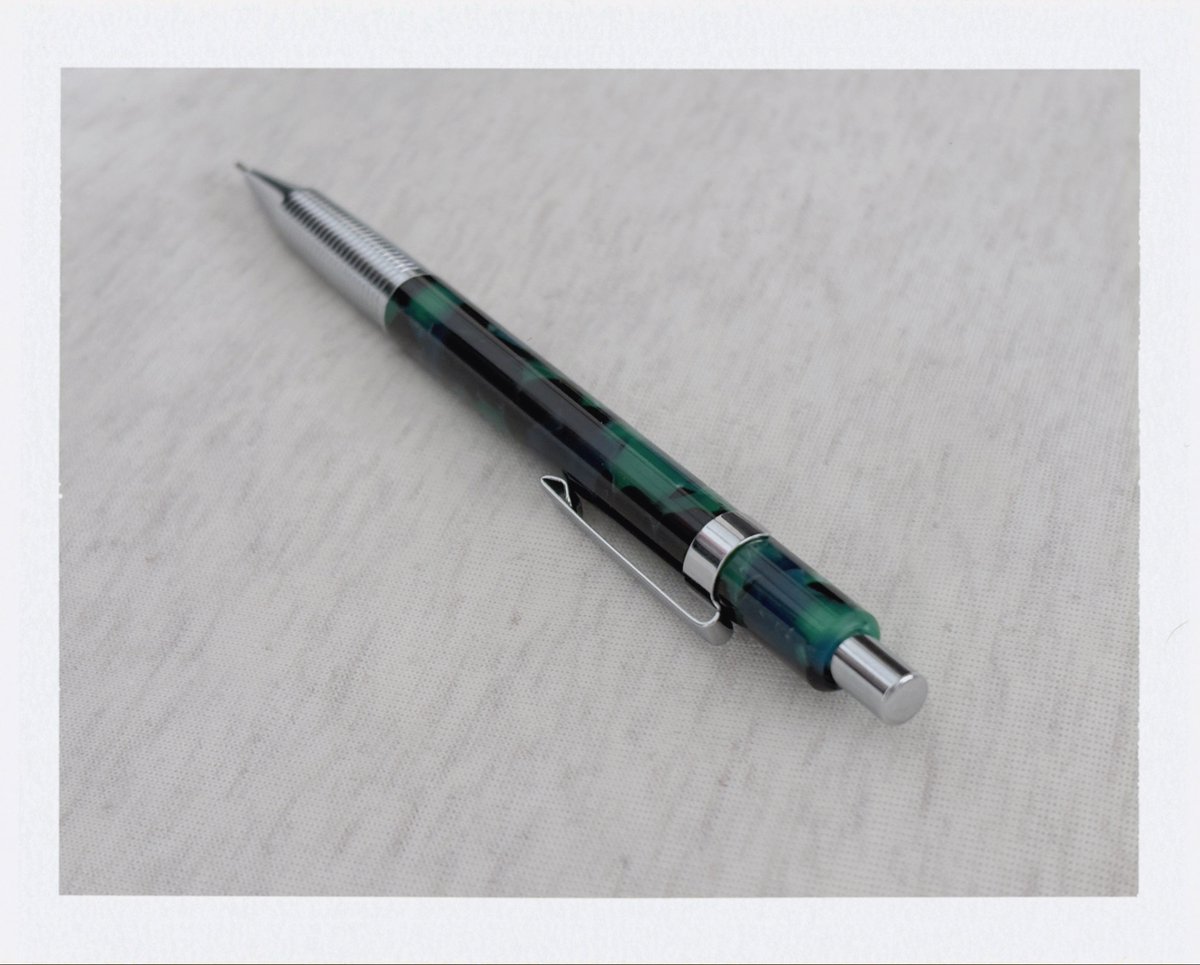 0dwbyr's tweet photo. #購入品紹介
CraftA MP201 アクリル https://t.co/0jv7Be6rRt