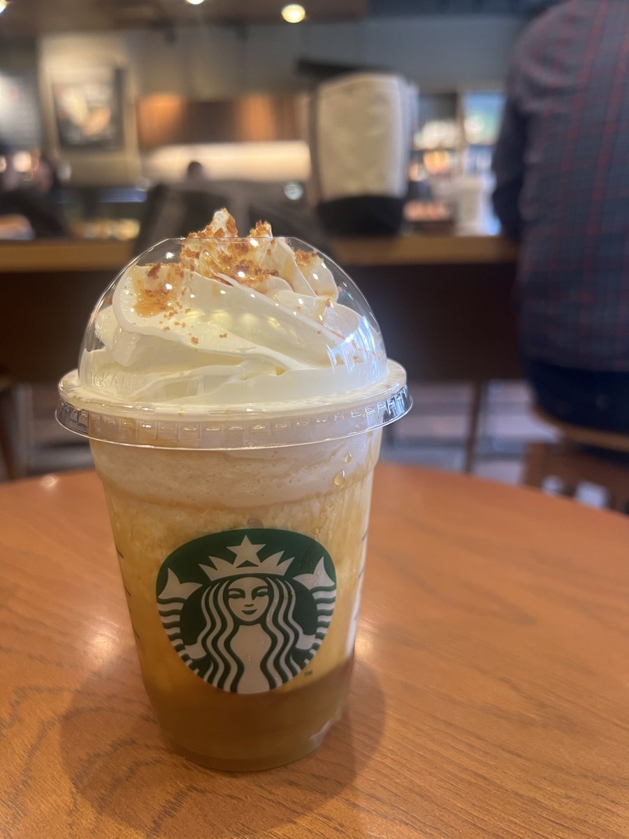 manpukumarumaru's tweet photo. スタバで０円オーダー

とろり蜜芋 紅はるか フラペチーノ
アーモンドミルク変更
ショット追加
蜜芋ペースト追加　

カスタマーヴォイスレシートで！ https://t.co/n3cLyLh8ZP
