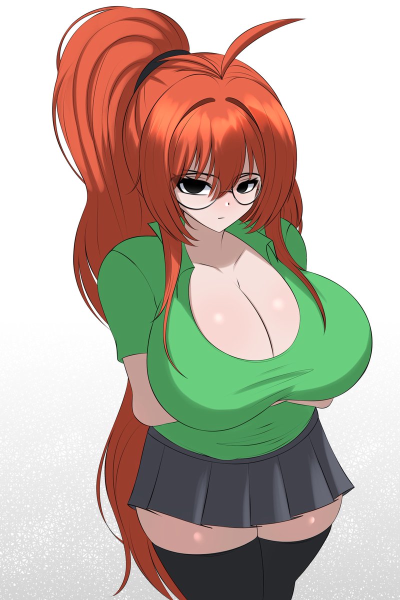 Renkytsu's tweet photo. nerdy red-haired girl https://t.co/NKZmgLRa3f