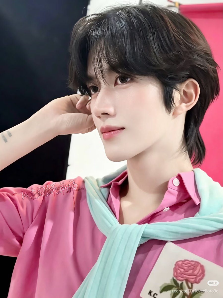 llhs_zx's tweet photo. 다들 즐거운 명절 보내세요💕 https://t.co/vGtdcmTDhI