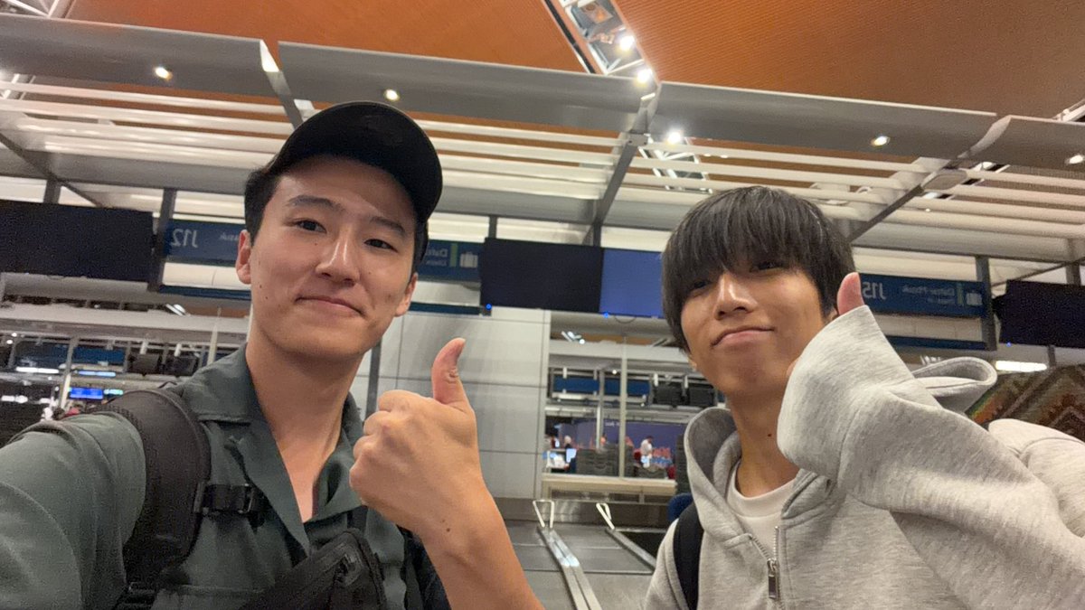 official_medlab's tweet photo. マレーシア日記#4

前半に渡航した2人が帰国しました！
約1ヶ月間の短期留学でしたが、有意義な時間を過ごすことができました！

現地でしかできない沢山の経験がありました🇲🇾

必ずこれからの人生の礎になります！！ https://t.co/KAsVp8zEzW