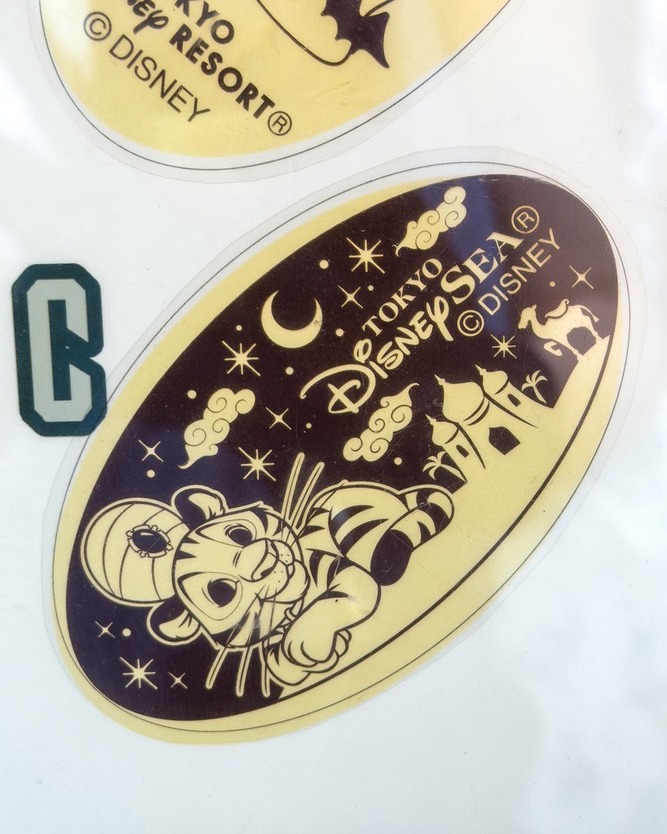 MezzoMikiD's tweet photo. 東京ディズニーシー
「イル・ポスティーノ・ステーショナリー」
「ノーチラスギフト」
かわいいチャンドゥのスーベニアメダル販売中☆ https://t.co/WtzT9t8x3e