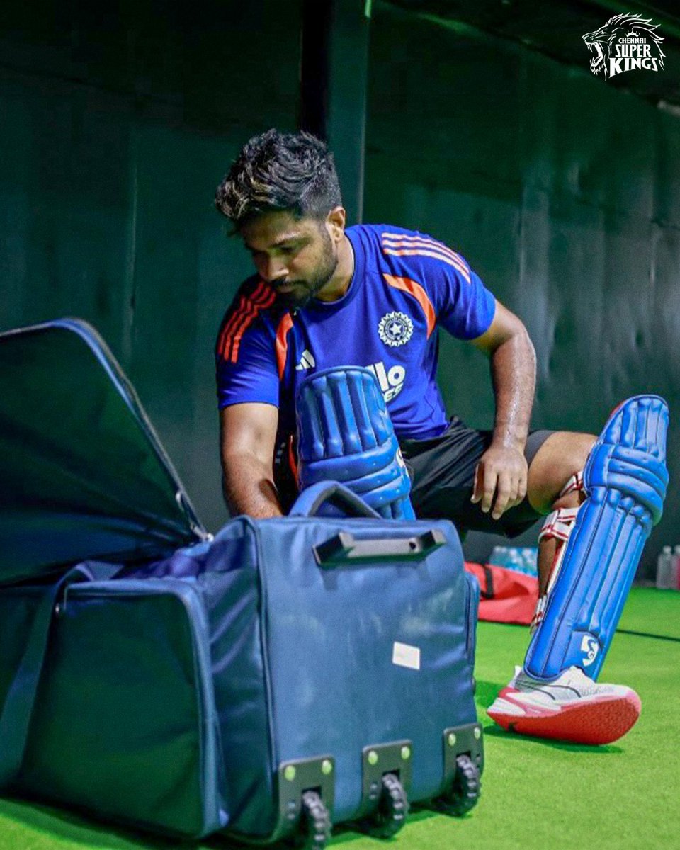 ChennaiIPL's tweet photo. The hustle never stops! 💪

#WhistlePodu https://t.co/b7gFjvcmyr