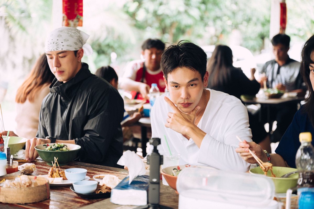 forevertrenine's tweet photo. ไม่ใช่ภาพลวงตาแต่ #ตรีนายมีจริง https://t.co/CoW6MTsftC