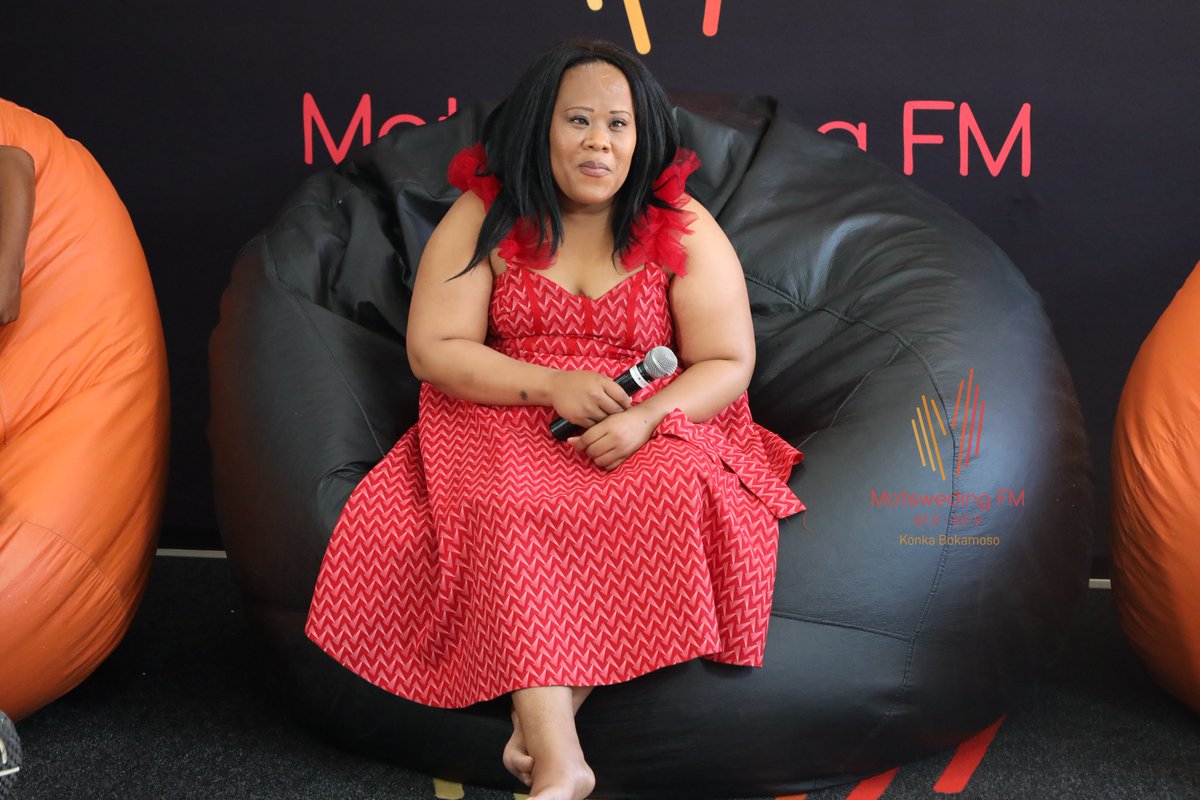 motswedingfm's tweet photo. #Thagamoso e tsweletse pele go keteka Kgwedi ya Boswa ka metshameko e e farologaneng, monate le boitumelo! 🥁🔥

#MotswedingFM #IkitseMotswana https://t.co/8InMvmtIPc