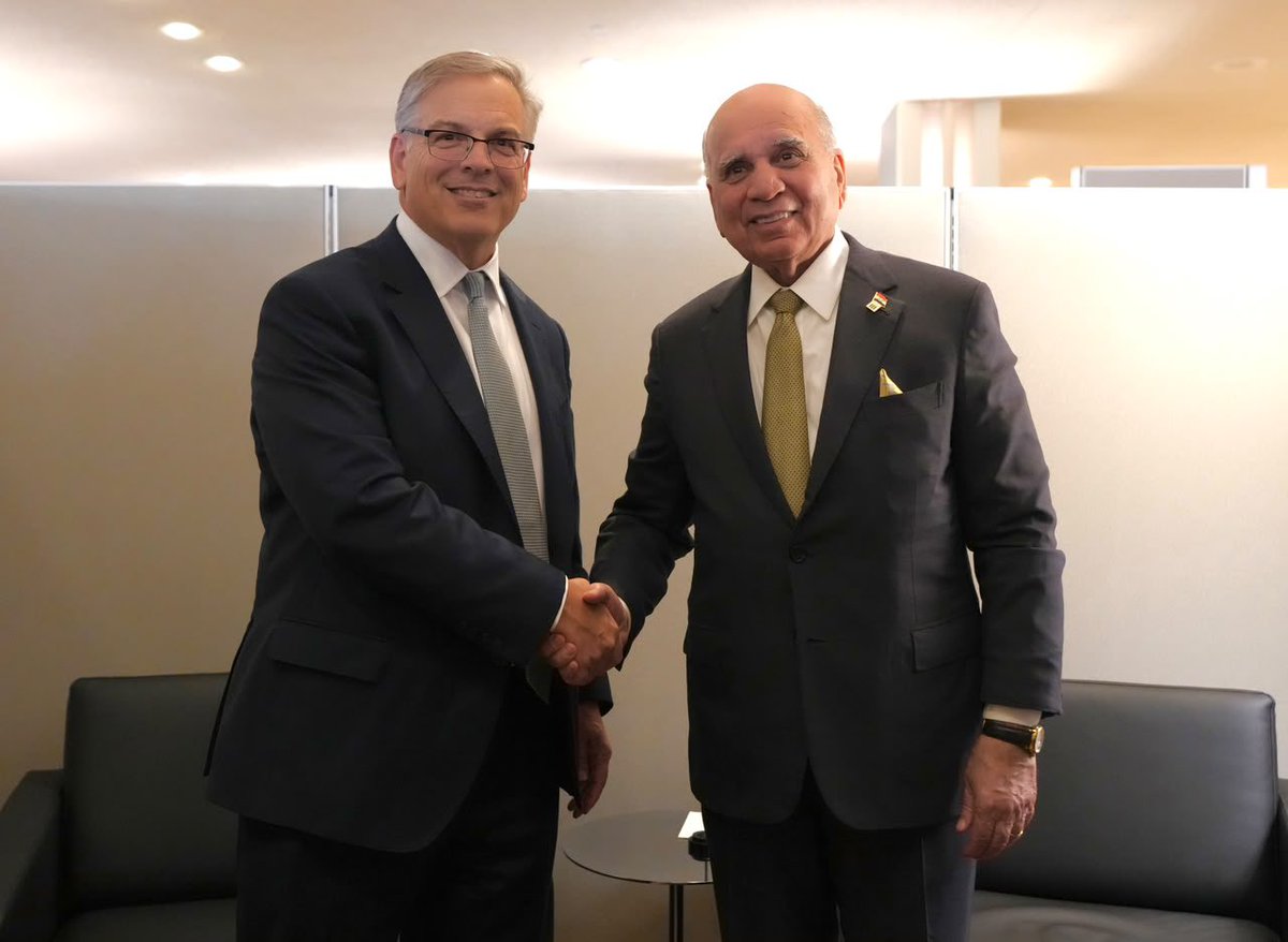 Iraqimofa's tweet photo. وزير الخارجية يبحث مع مساعد وزير الخارجية الأمريكي تطورات المنطقة وتعزيز التعاون الثنائي

https://t.co/wzmCkZK4m0 https://t.co/95mca7olA5