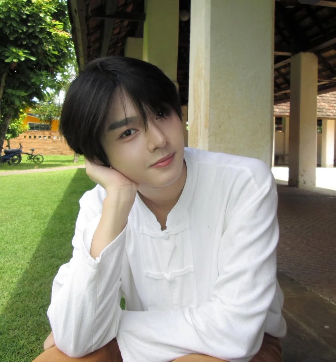 Yolo_oWoo's tweet photo. คนเหนือ native

แต่งชุดล้านนา❌
มีแฟนเป็นคนเหนือ✅

#ottoottoo #NorthOtto https://t.co/L1ilWum2E7