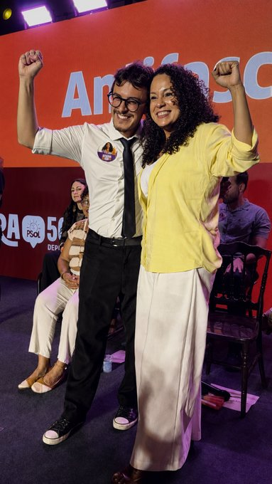 deborapsol's tweet photo. @itsurdara As armys votam Cortez 5005 e Débora 50500! Não tem segredo!! https://t.co/lzGY22keG1