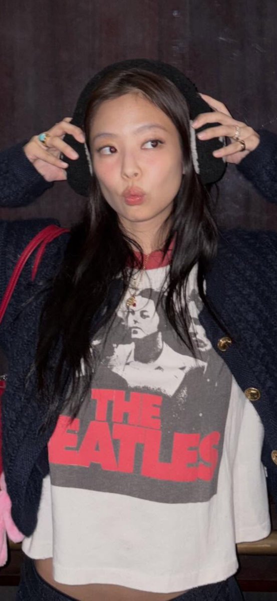 jenniepics's tweet photo. https://t.co/6pEFfCqd6B