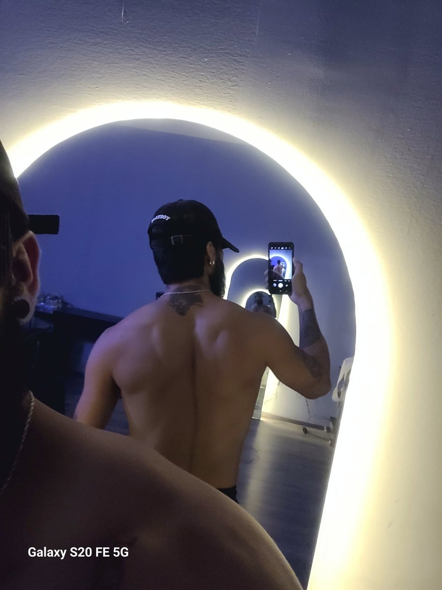 Elvinss0's tweet photo. No estan buscando bien suscribete para ver mas 🔥🥵😏💦🫣https://t.co/KRyCKS1WNQ https://t.co/ab6434y9uP