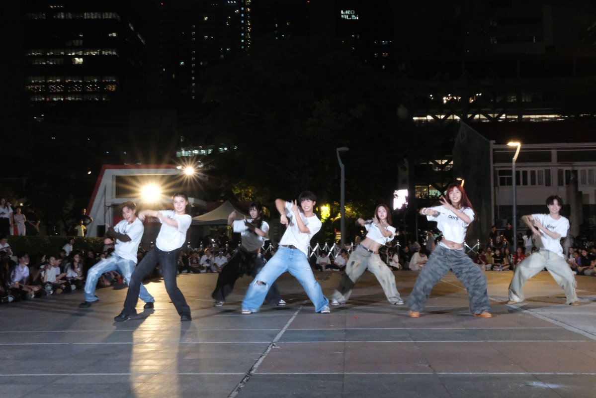 ALTERS_OFC's tweet photo. [ PHOTO 📸] ALTERS ในงาน SWU STEPz X Gravity Motion RANDOM PLAY DANCE 2026 💥👊🏻

#ALTERS_TH #ALTERSxswustepz
#swustepz #gravitymotion #Randomdance https://t.co/uYrAkop7MD
