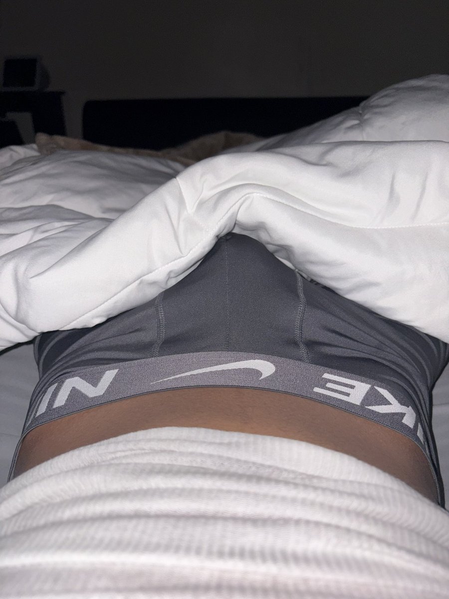 J5rn4's tweet photo. Horny asf rn #latino #horny #edgar #nsfwtwtًً https://t.co/rNJSK4eISR