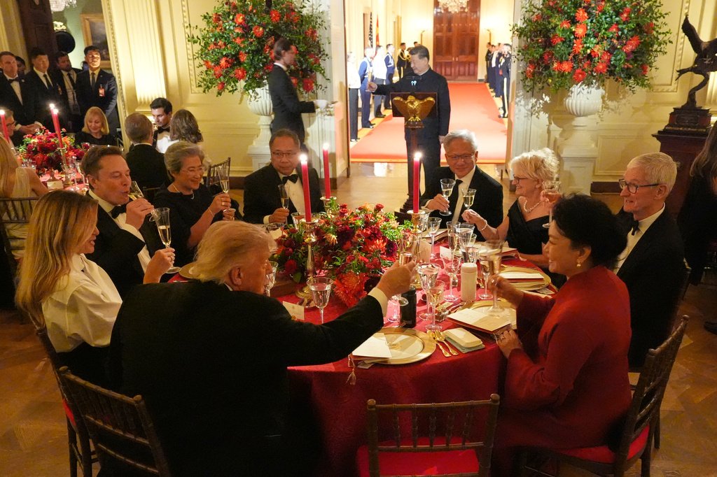 LingoAITech's tweet photo. 🇺🇸🇨🇳In a historic summit, Chinese President Xi Jinping visited the United States and was hosted by US President Donald Trump with the highest protocol at a White House state dinner. A central theme of their discussion was joint AI governance✨—working together to ensure AI benefits humanity rather than bringing harm.

The presence of top technology and business leaders at the main table highlights the immense power and responsibility that modern tech platforms carry in global governance.

As a pioneer in decentralised AI and data sovereignty, @LingoAITech  is deeply gratified and proud to witness peaceful coexistence and collaborative AI governance between the world's two largest and most powerful nations! 🕊️

💡 LingoAI’s Contribution & Vision:

• Holon & Holon of Holons: Solves individual AI and data sovereignty while enabling seamless interpersonal, cross-organizational, and cross-border AI interactions via ontology-aligned decentralized social networking.

 • Multi-Stakeholder Governance: Amid peaceful coexistence and in response to UN calls, we advance a bottom-up multi-stakeholder governance architecture. 

• Building a Community with a Shared Future for Mankind: The LingoAI team and our global community are honored to serve as infrastructure contributors to this shared future.

👥 Who’s Who at the White House State Dinner:

📍 Main Table Guests:
1️⃣ 🇺🇸🇨🇳Heads of State & First Ladies: Chinese President Xi Jinping & Madam Peng Liyuan; US President Donald Trump & First Lady Melania Trump 
2️⃣ Elon Musk: CEO of Tesla & SpaceX 
3️⃣ Jensen Huang & Lori Huang: Founder & CEO of Nvidia and his wife 
4️⃣ Tim Cook: CEO of Apple 
5️⃣ Dr. Lisa Su & Daniel Lin: CEO of AMD and her husband

📍 Other Notable Guests Attending the State Dinner:
• Sam Altman: CEO of OpenAI 
• Greg Brockman: President & Co-founder of OpenAI 
• Mark Zuckerberg: Founder & CEO of Meta 
• Jeff Bezos: Founder & Executive Chair of Amazon 
• Sundar Pichai: CEO of Google / Alphabet 
• Michael Dell: Chairman & CEO of Dell Technologies 
• Eric Yuan: Founder & CEO of Zoom 
• Wall Street Leaders: Larry Fink (BlackRock CEO), Stephen Schwarzman (Blackstone CEO), among others.

🌐 AI for Good — Building a shared future for humanity together.

#LingoAI #AIGovernance #Holon #DecentralizedAI #DataSovereignty #AI #XiTrumpSummit #USChina #TechForGood