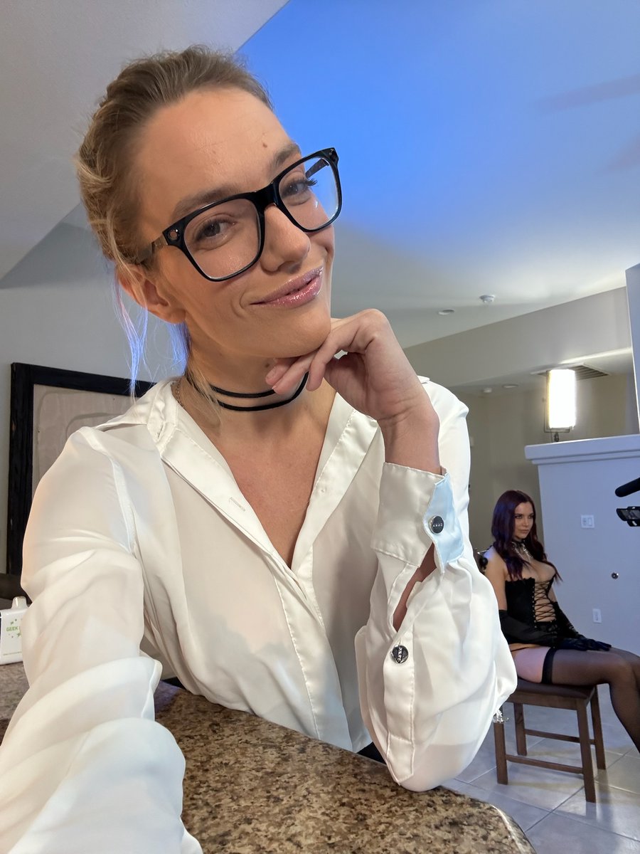 kennajames21's tweet photo. Just me dropping an oldie but a goodie... 🤤 https://t.co/BT4M83l7Rl