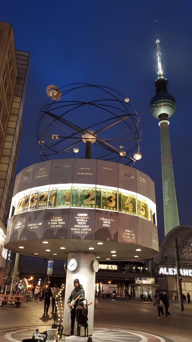 berryfall52 tweet picture