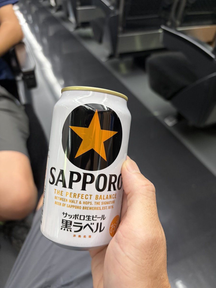 masabows's tweet photo. 先生っ！マサ坊さんが帰着前なのに飲み始めちゃいました！！ https://t.co/OK4EJrtEEO