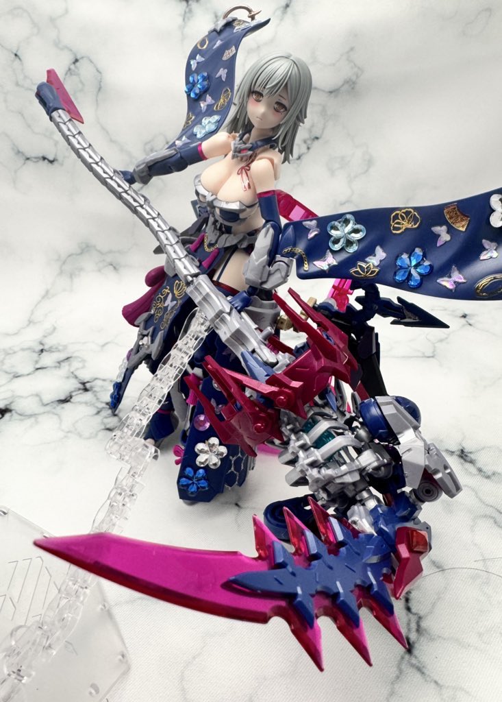 T_rafuren's tweet photo. #このツイートを見た人は武器ならなんでもいいから好きな武器晒しなさい 
長物多め https://t.co/gYpybJbrZ9