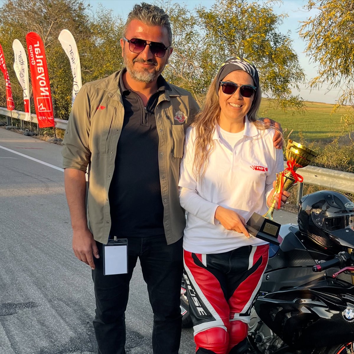 GilbertBlaypi6's tweet photo. Sporcusunun her zaman yanında olup onu koruyup kollayan canım başkanım; nice güzel yaşlara, yıllara ve yarışlara birlikte ulaşmak dileğiyle. Doğum günün kutlu, ömrün uzun olsun. Seni seviyorum. https://t.co/lEK2LFVq9e