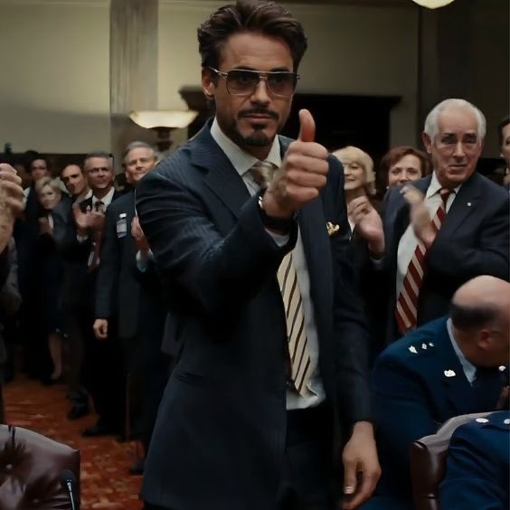 iamtonystarks_'s tweet photo. tony stark is well alive, well hydrated, well fed. do not worry about it. https://t.co/4GG4dBhV06