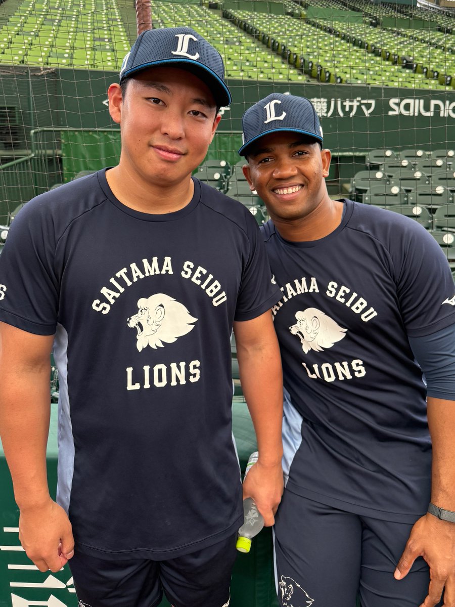 lions_official's tweet photo. #山田陽翔 投手とE.ラミレス投手が、今日から一軍に戻ってきました！
 
#seibulions #打破 #圧倒的至近距離 #最後まで喰らいつけ https://t.co/T3WTBsv0Ki