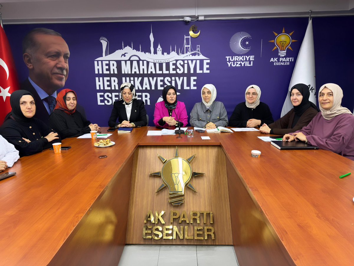 akkadinesenler's tweet photo. 2. Bölge Teşkilat Başkanımız Gülsüm Şahin ve İl Koordinatörümüz Büşra Sesli’nin katılımıyla, Başkanımız Av. Seval Güneş’in başkanlığında yönetim kurulu toplantımızı gerçekleştirdik.

İlk günkü heyecan ve kararlılıkla yolumuza devam ediyoruz.🌿
#BirOlmakRuhumuzdaVar https://t.co/FJaqRTmYeg
