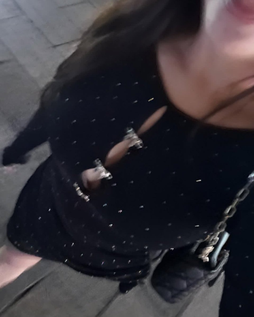 EBRUEBUUS's tweet photo. Günooooooo .💋💋💋💋💋
Erken kalkan yol alır. Herkese hayırlı işler. https://t.co/ytHmgsybeL