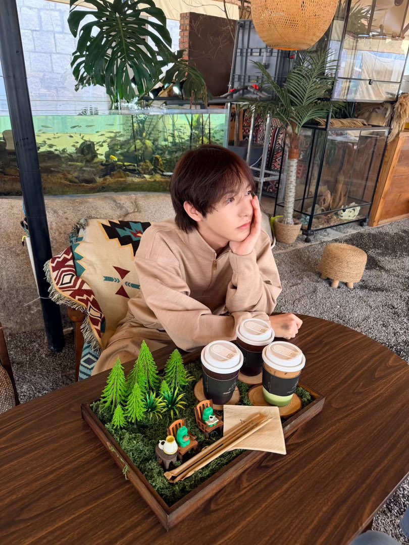 POPCORNBOBO323's tweet photo. 260925 SNS #RENJUN #런쥔 

🫰 https://t.co/B1rhIN1ZBC