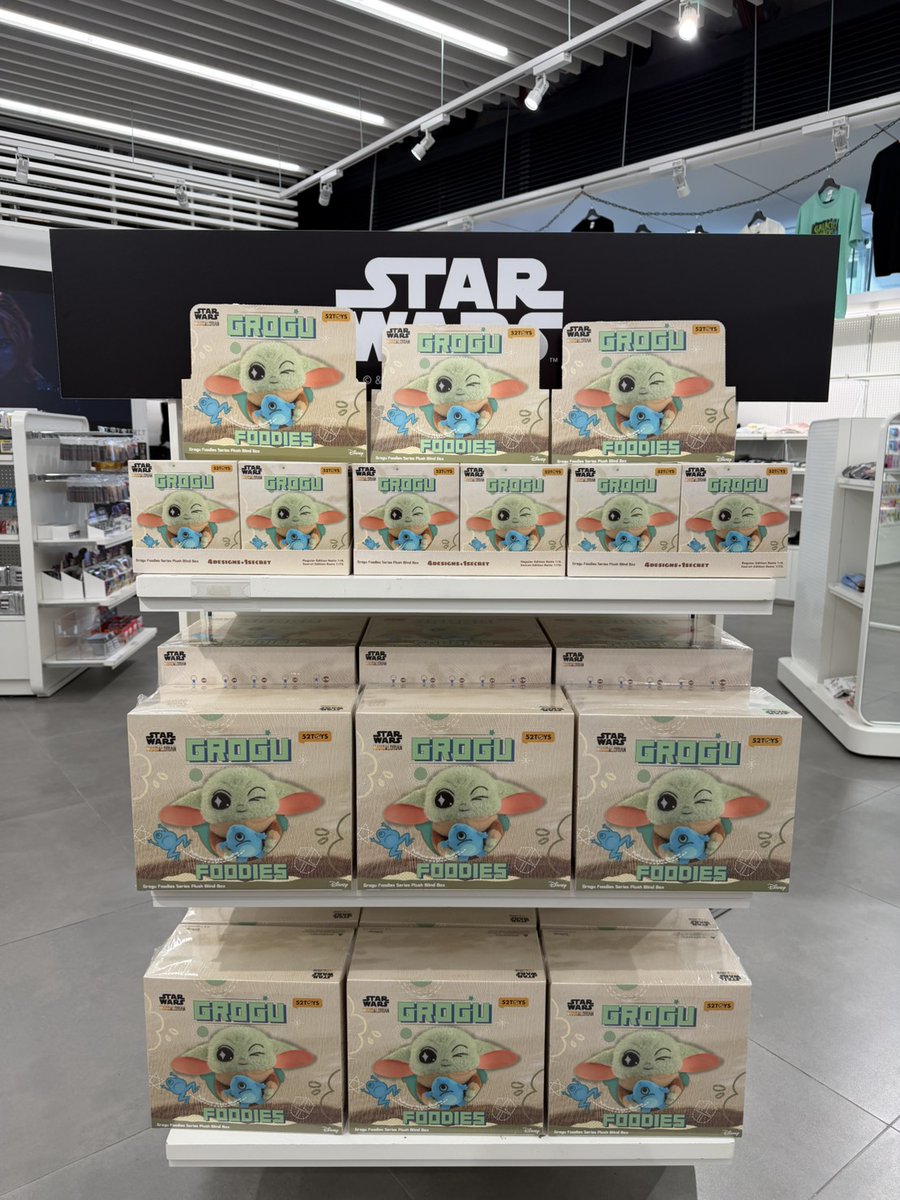 satellite_smp's tweet photo. 9/17～LINE FRIENDS SQUARE SHIBUYA 2Fで営業中!!
SATELLITE⁺入荷情報☄️
#グローグー 商品一部入荷いたしました🪐

STAR WARSコーナーは9月30日迄の予定☄️
お近くにお越しの際は、ぜひお立ち寄りください🪐
#SATELLITEPLUS #スモールプラネット #SHIBUYA https://t.co/usIh8ZO2Th