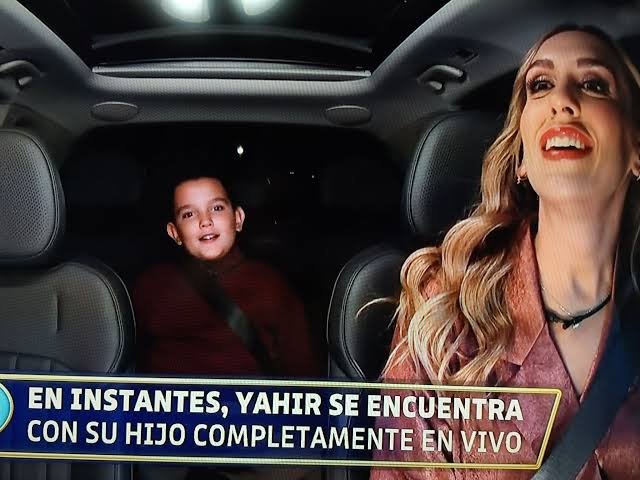 marian_us7's tweet photo. Quién diría que éste peligroso lograría hacer berrear de coraje al Fandom que se la ha pasado diciendo que ésto es un juego y no hay que tomarse las cosas personal.

#LaCasaDeLosFamososMéxico 
#LaCasaDeLosFamososMéxicoMx 
#LCDLF
#LCDLFMx https://t.co/ggpK6LCalk