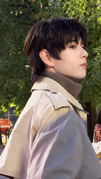 TongTongAyden's tweet photo. ❤️‍🔥❤️‍🔥 คนสวยขาของพี่ ❤️‍🔥❤️‍🔥
🌻…. ใครไม่รักหนู พี่รักเองค่ะ ….🌻

#吕思瞳 #LyuSitongXMM6 #Elio https://t.co/Tpx0ZUfOb5