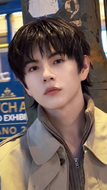 TongTongAyden's tweet photo. ❤️‍🔥❤️‍🔥 คนสวยขาของพี่ ❤️‍🔥❤️‍🔥
🌻…. ใครไม่รักหนู พี่รักเองค่ะ ….🌻

#吕思瞳 #LyuSitongXMM6 #Elio https://t.co/Tpx0ZUfOb5